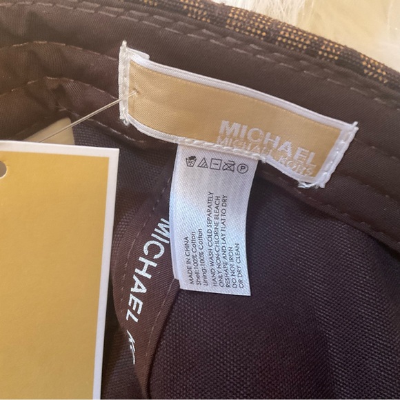 MICHAEL Michael Kors Signature Logo Baseball Hat / Cap - NWT - Picture 9 of 11